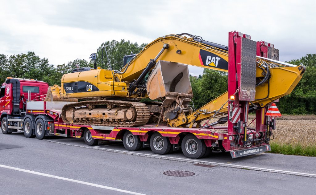 Nos matériels de transports et engins de chantier – Hauraix